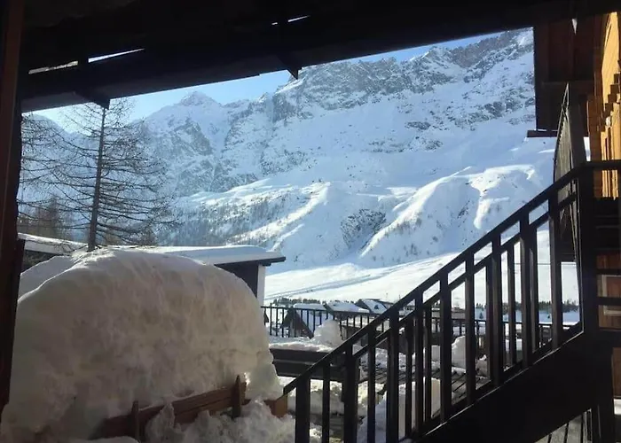 Rifugio Pirovano * Брей-Червінія